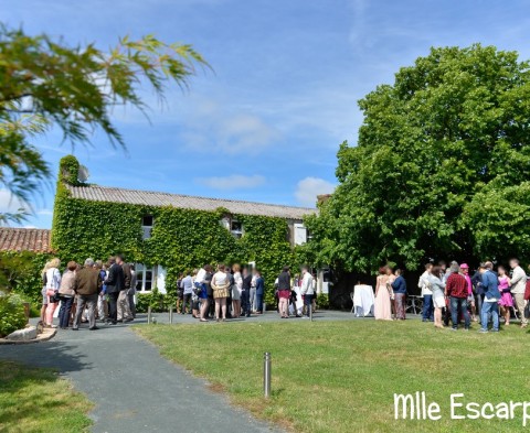 Vue d'ensemble du lieu du cocktail.